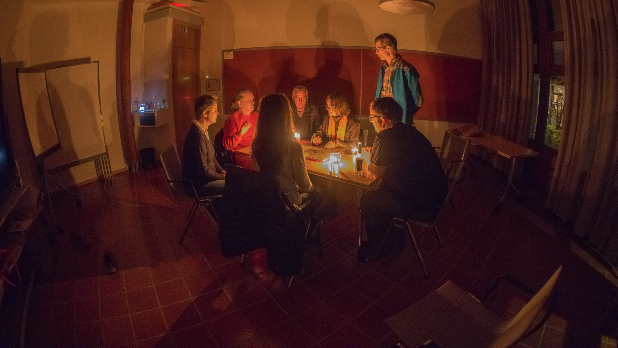 20220409220900 R5D 1812